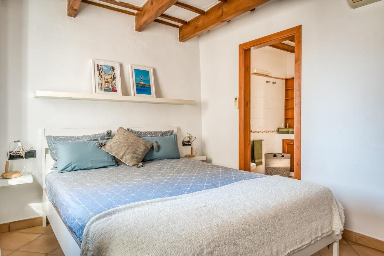 Casa Agnes Villa Mahon  Exterior photo